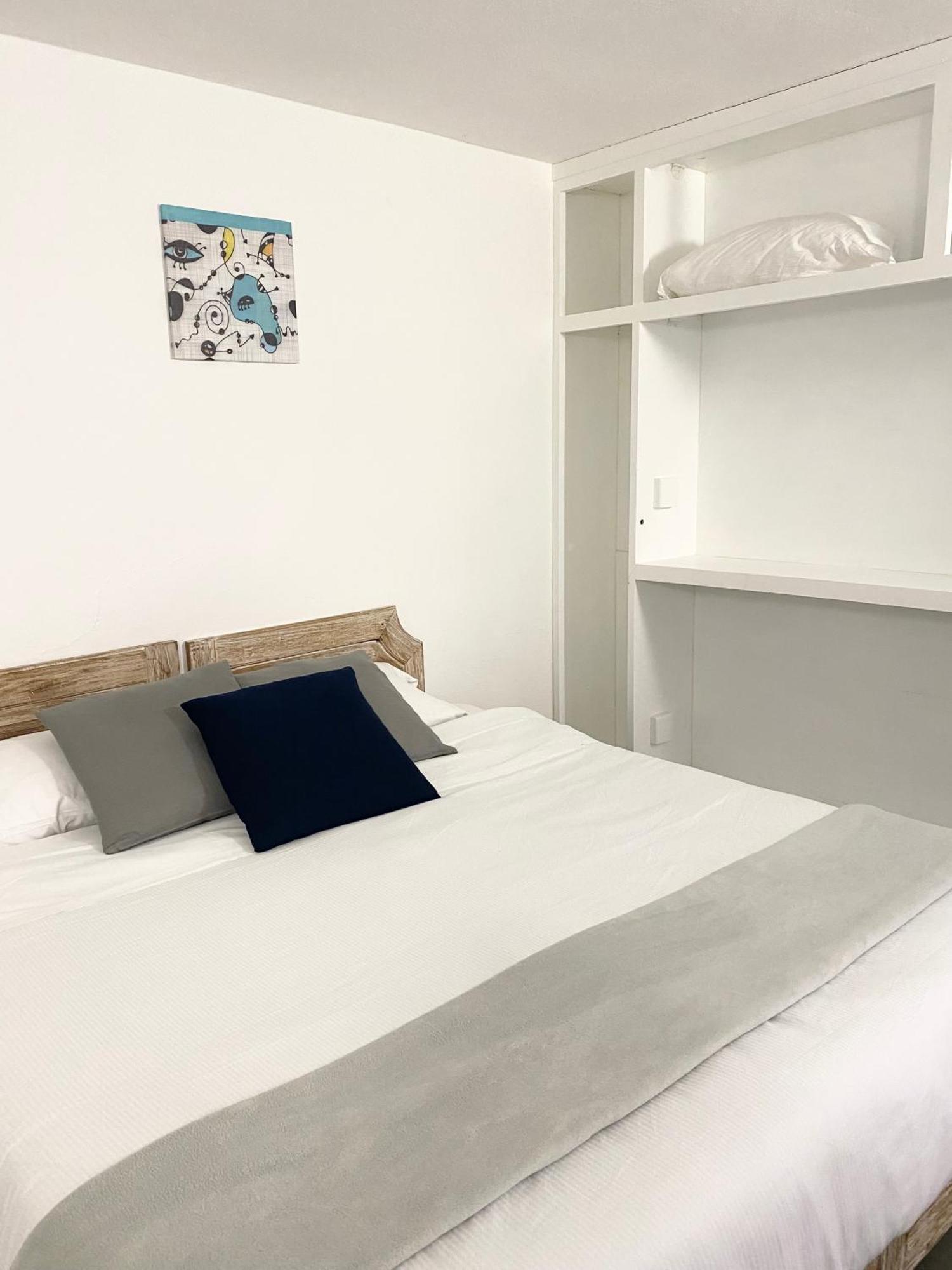 Cala Reale Rooms Marinella มาริเนลลา ภายนอก รูปภาพ