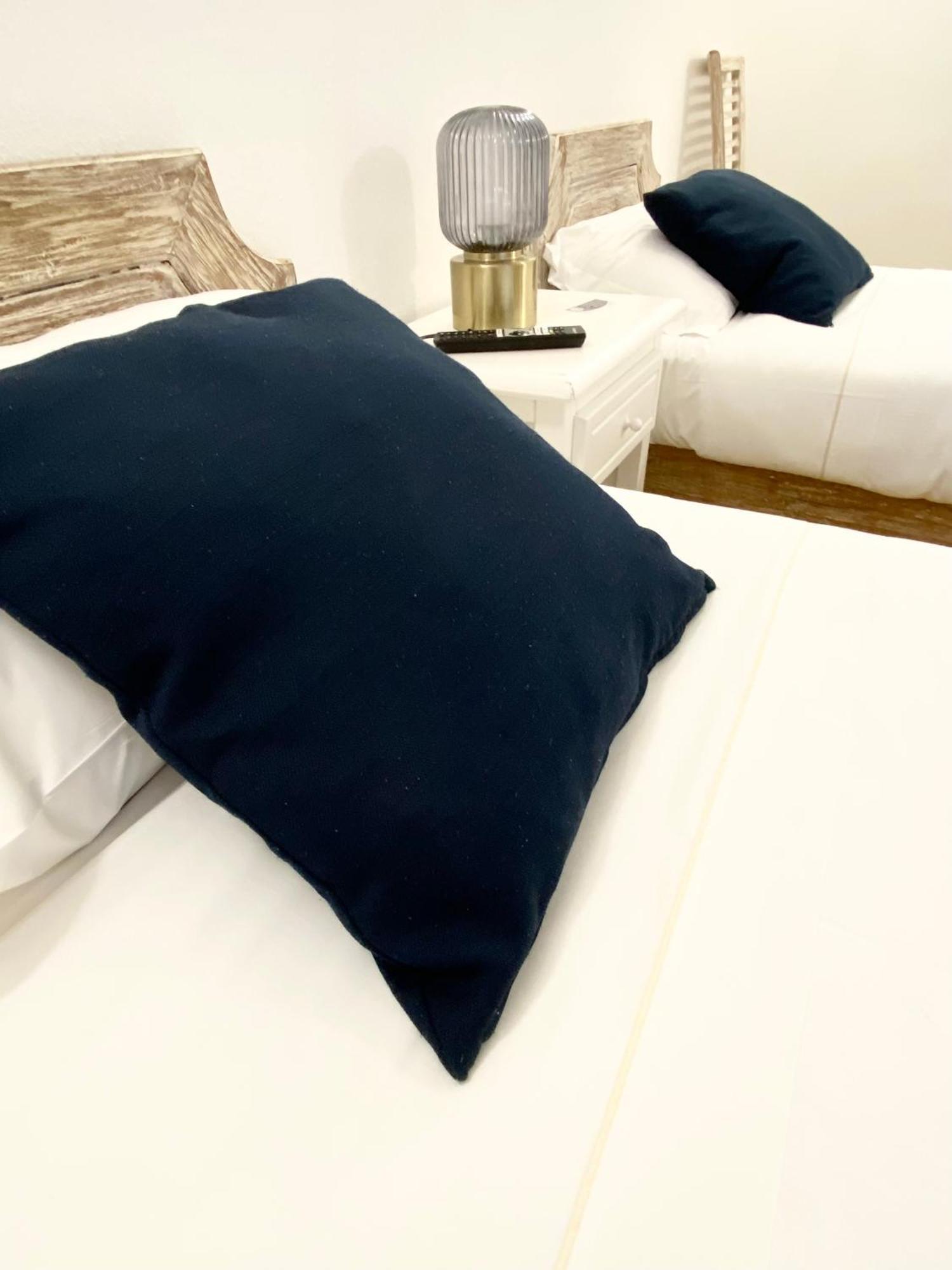 Cala Reale Rooms Marinella มาริเนลลา ภายนอก รูปภาพ