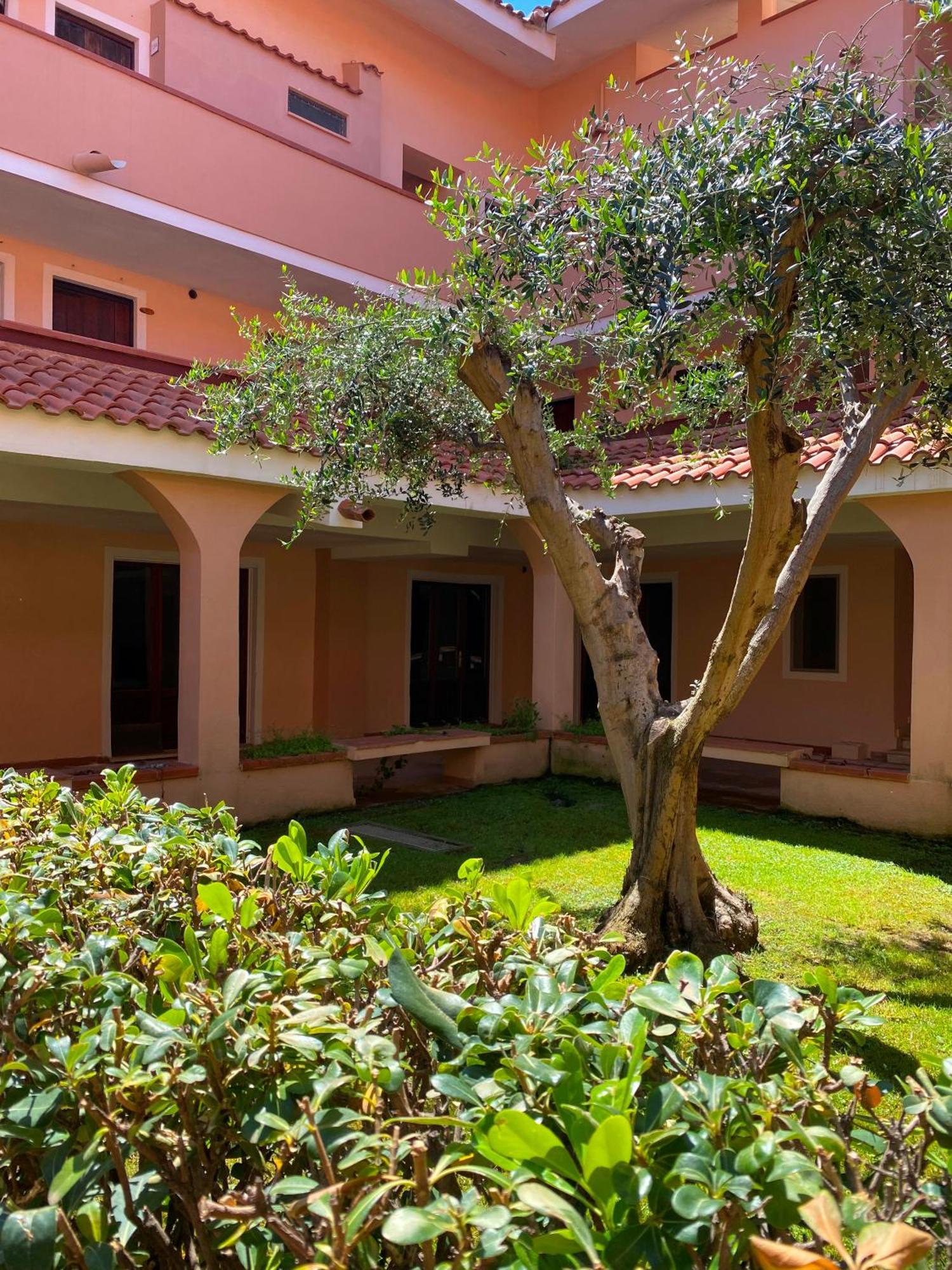Cala Reale Rooms Marinella มาริเนลลา ภายนอก รูปภาพ